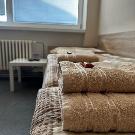 Hostel Hodonin Luaran gambar
