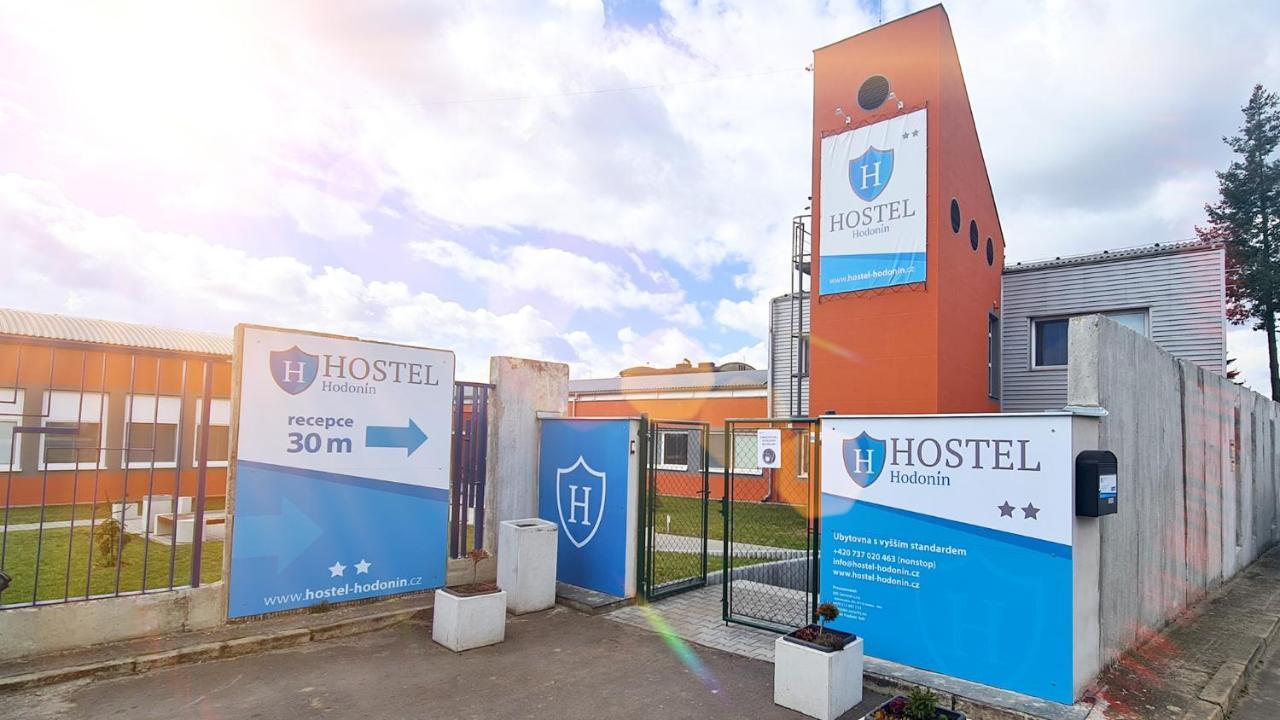 Hostel Hodonin Luaran gambar