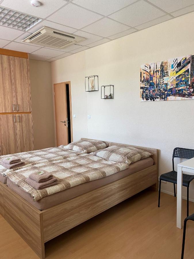 Hostel Hodonin Luaran gambar